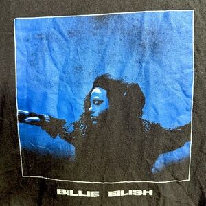OVERSIZED BILLIE EILISH GRAPHIC T-SHIRT SIZE XL